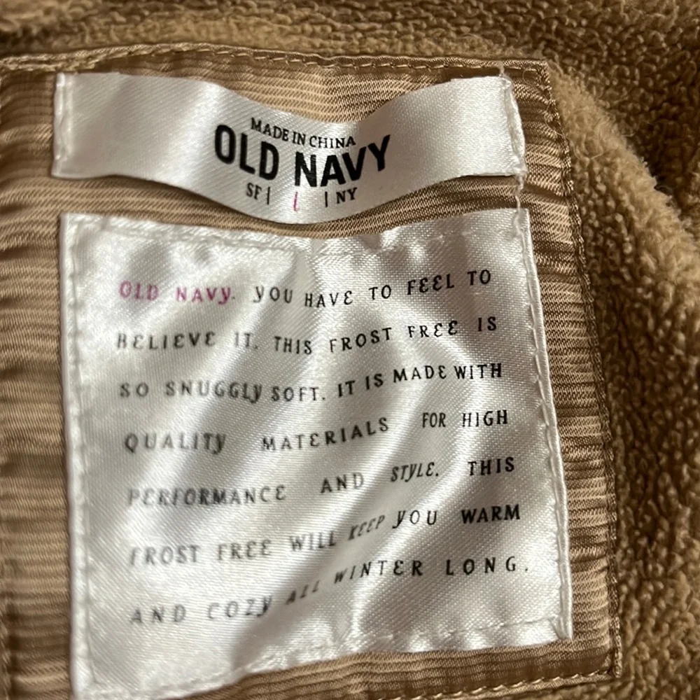 Old Navy tan/gold shiny puffer jacket with faux fur lined hood Size S